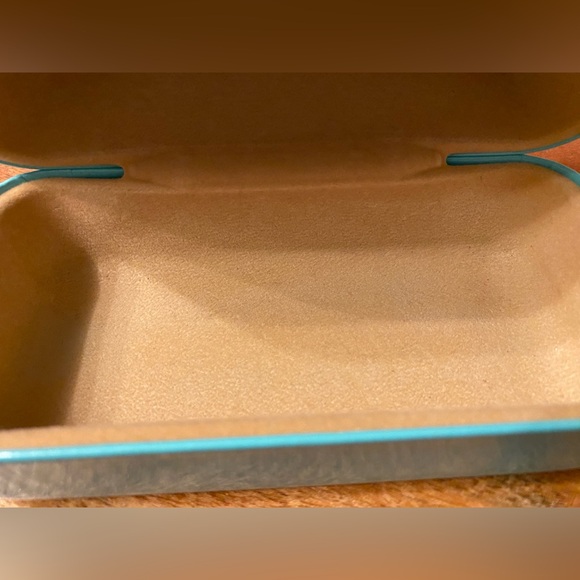 Tiffany & Co Sunglasses/Glasses Hard Lined CASE - Picture 6 of 7